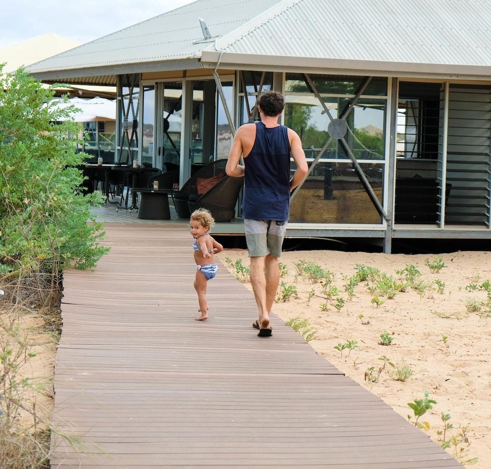 Eco Beach Wilderness Retreat Hotel Broome Exterior foto